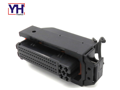 YH3018 81pin Female Black ECU Connector