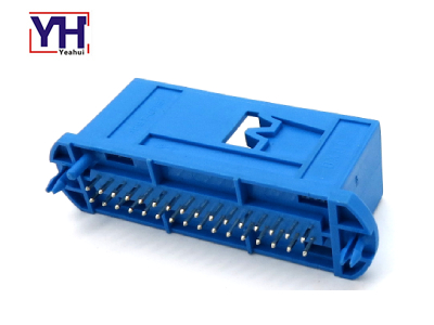 YH3020 ECU 32pin macho conector