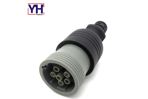 Deutsch 6pin socket connector