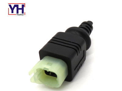 YHSUM6189-4171 4pin Stecker Innenstecker für elektronische Geräte