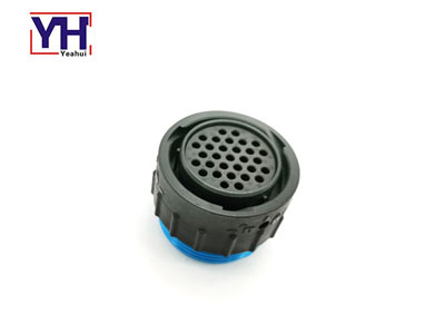 amphenol AHDP06-24-31SR-WTA waterproof deutsch female automotive connector