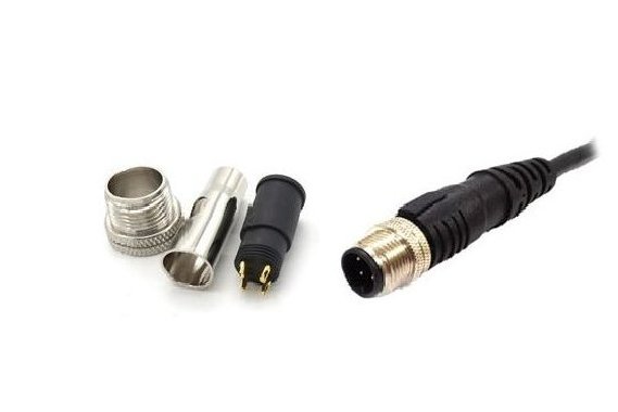 Propiedades materiales comunes de los conectores