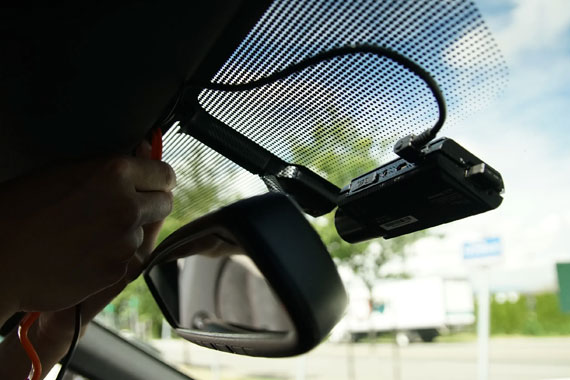 Instalación de una Dash Cam con un cable OBD